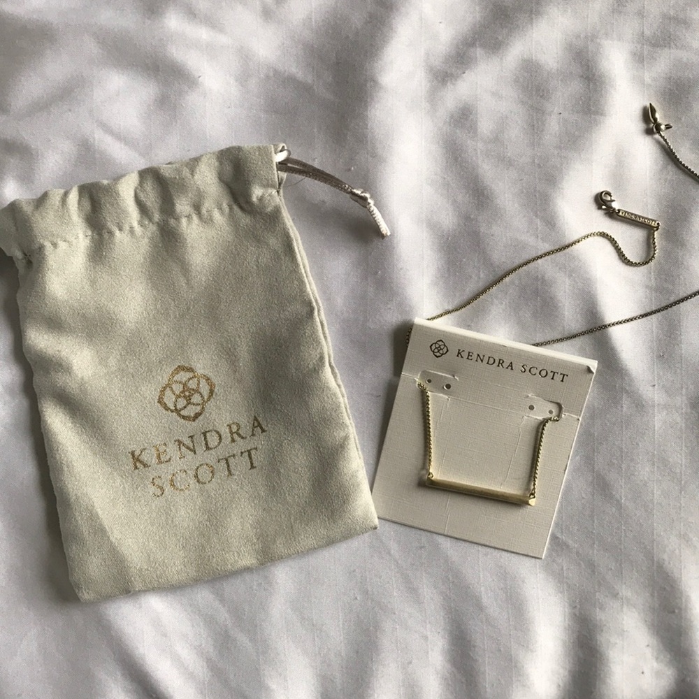 Kendra Scott Bar Necklace